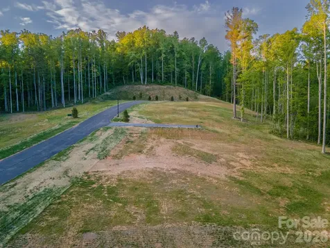 433 Irvine Drive Fairview NC 28730