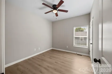 3130 Celia Avenue Charlotte NC 28216