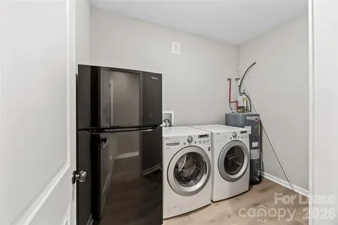3130 Celia Avenue Charlotte NC 28216