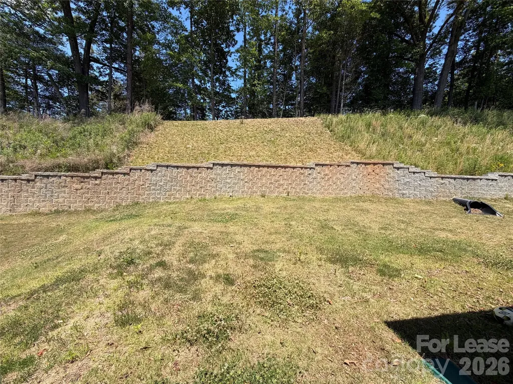 1013 20th Avenue Loop SE Hickory NC 28602