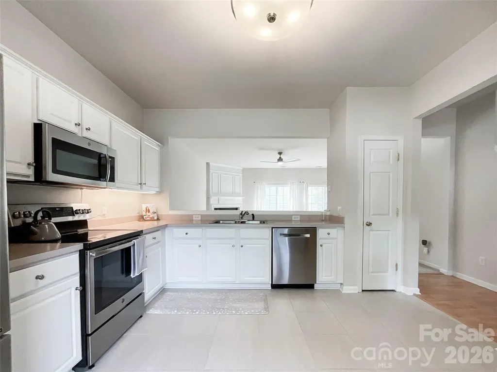 6876 Rothchild Drive Charlotte NC 28270