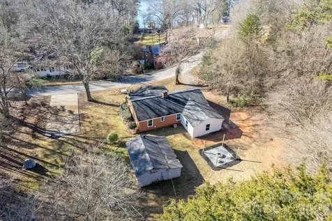123 Riverside Drive Mount Holly NC 28120