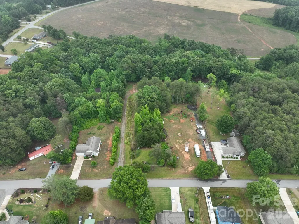 6412 Laura Avenue Sherrills Ford NC 28673