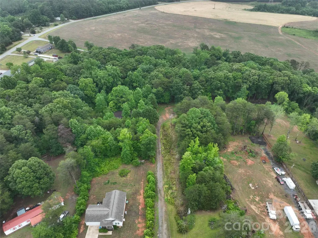 6412 Laura Avenue Sherrills Ford NC 28673