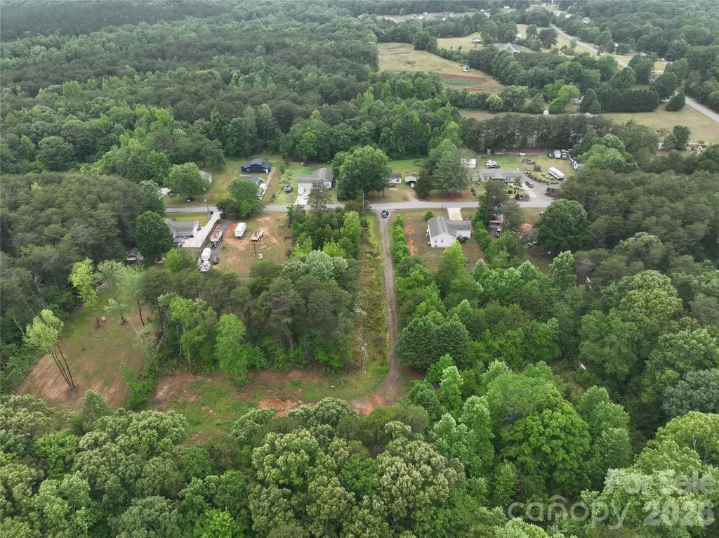 6412 Laura Avenue Sherrills Ford NC 28673