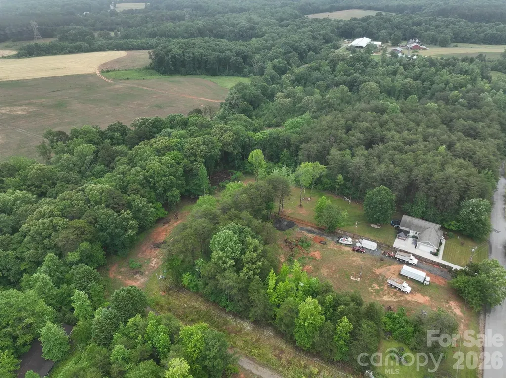 6412 Laura Avenue Sherrills Ford NC 28673