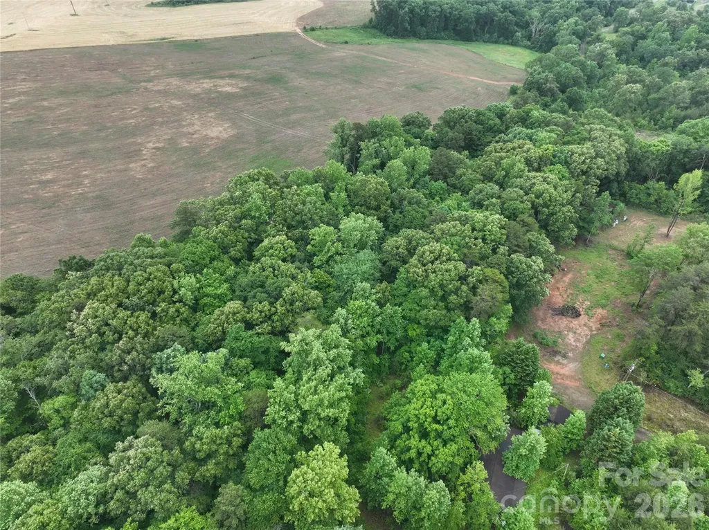 6412 Laura Avenue Sherrills Ford NC 28673