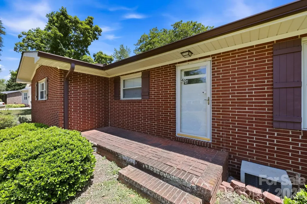 404 E Lyerly Street Salisbury NC 28146