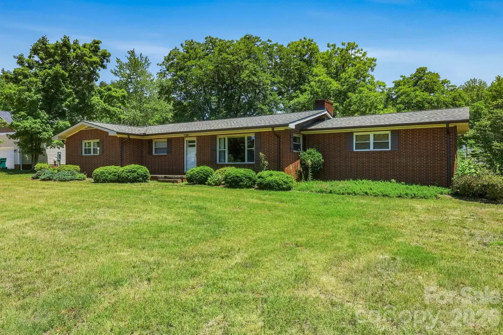404 E Lyerly Street Salisbury NC 28146