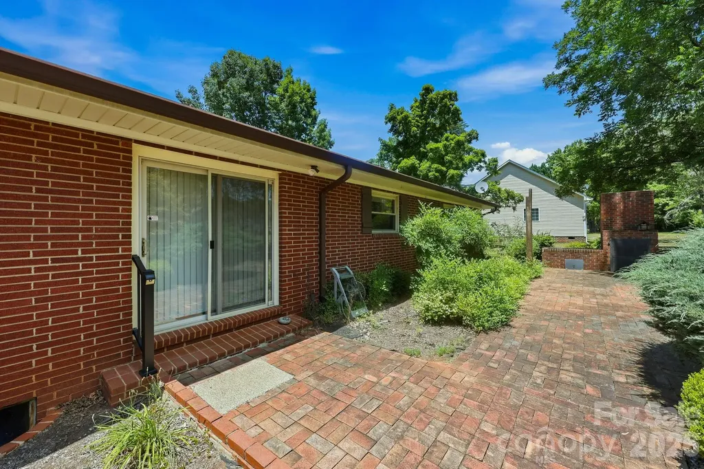 404 E Lyerly Street Salisbury NC 28146