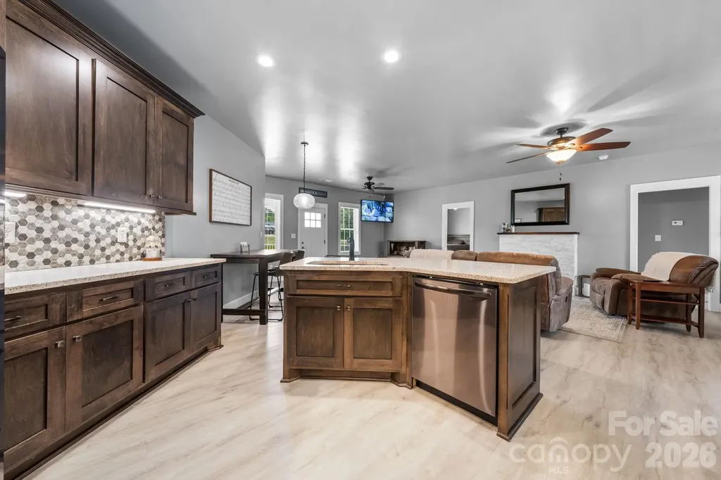 1100 Rainbow Drive Mount Holly NC 28120
