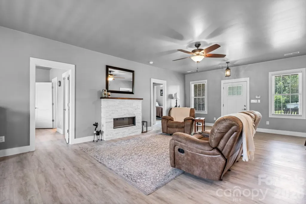 1100 Rainbow Drive Mount Holly NC 28120