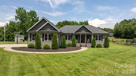 1100 Rainbow Drive Mount Holly NC 28120