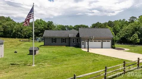 1100 Rainbow Drive Mount Holly NC 28120