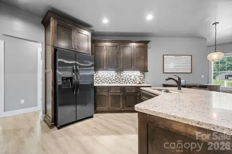 1100 Rainbow Drive Mount Holly NC 28120