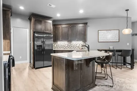 1100 Rainbow Drive Mount Holly NC 28120