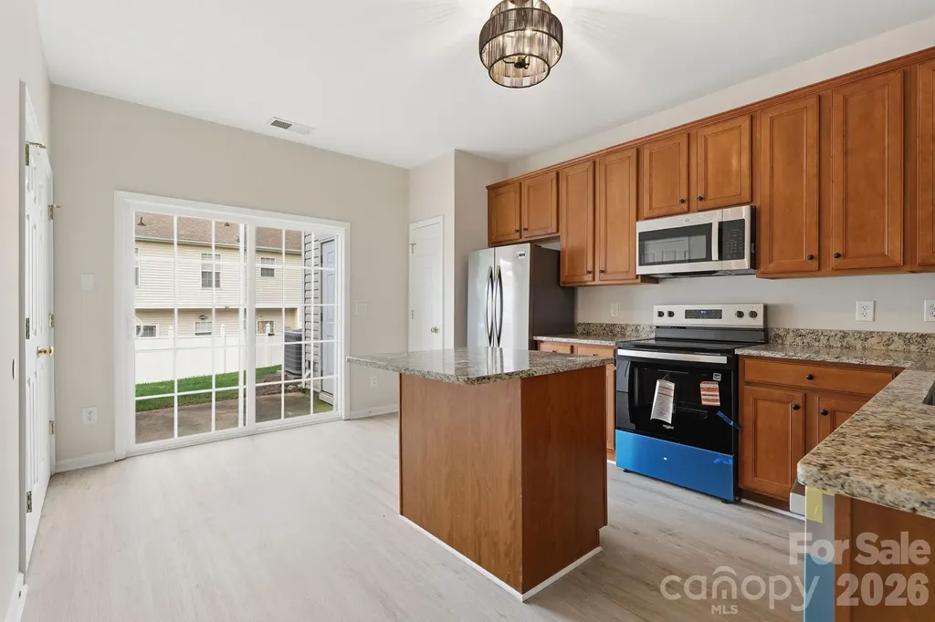 10486 Stokeshill Court Pineville NC 28134