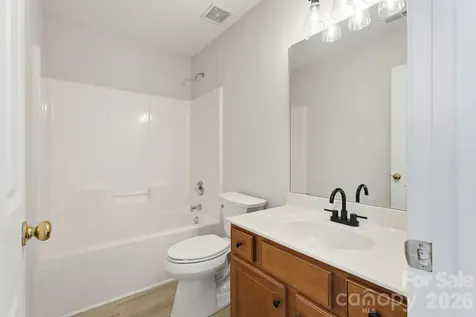 10486 Stokeshill Court Pineville NC 28134