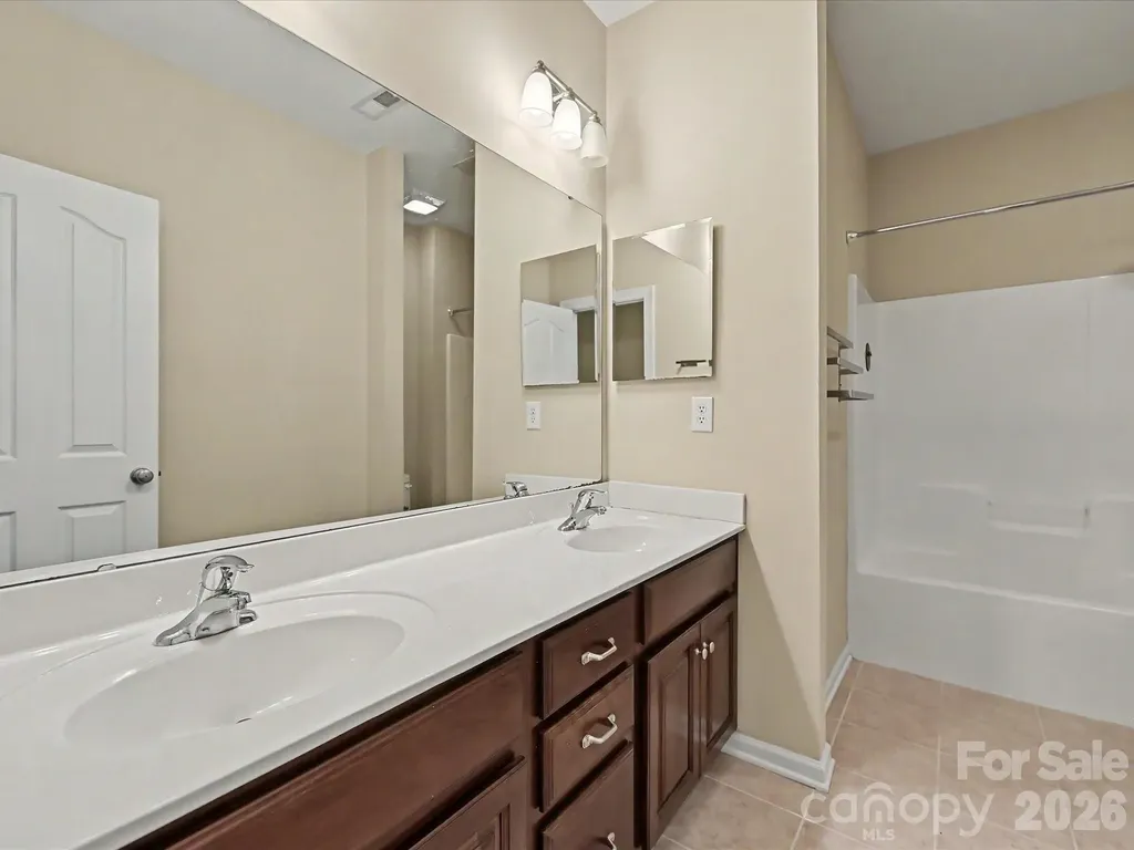 6414 Ballybay Drive Charlotte NC 28278