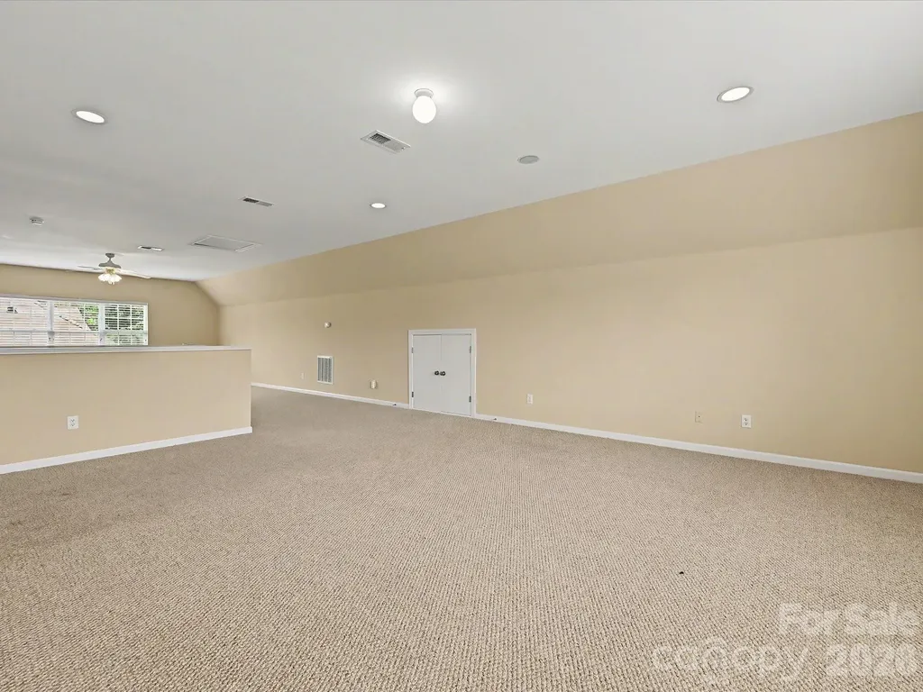 6414 Ballybay Drive Charlotte NC 28278