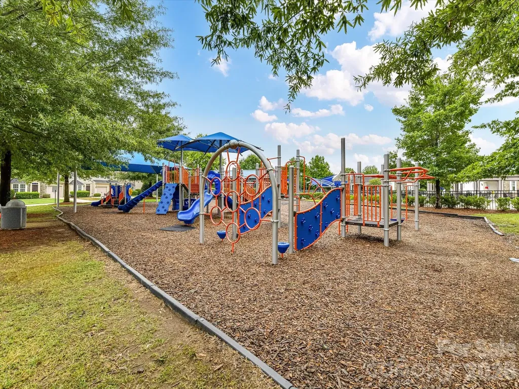 6414 Ballybay Drive Charlotte NC 28278
