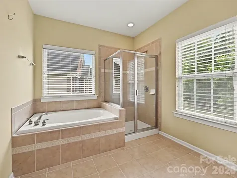 6414 Ballybay Drive Charlotte NC 28278