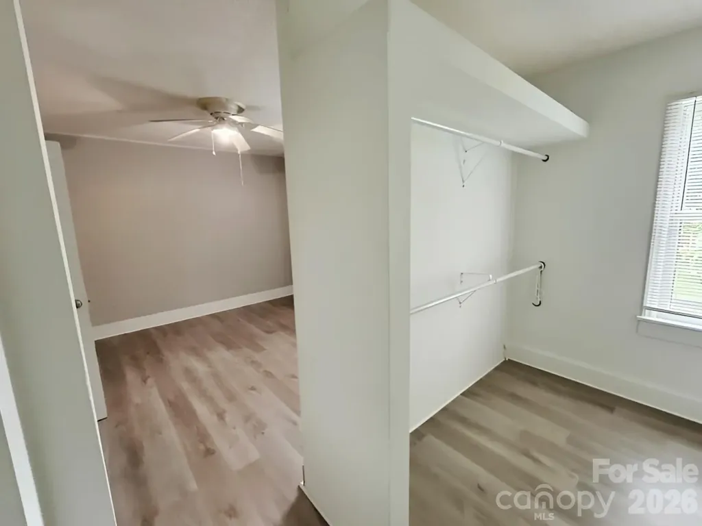 210 Oakdale Street Gastonia NC 28054