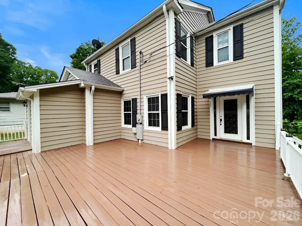 210 Oakdale Street Gastonia NC 28054