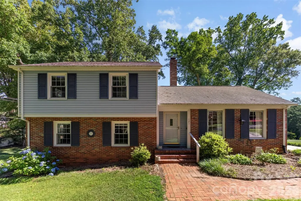 121 E Summersby Street Fort Mill SC 29715