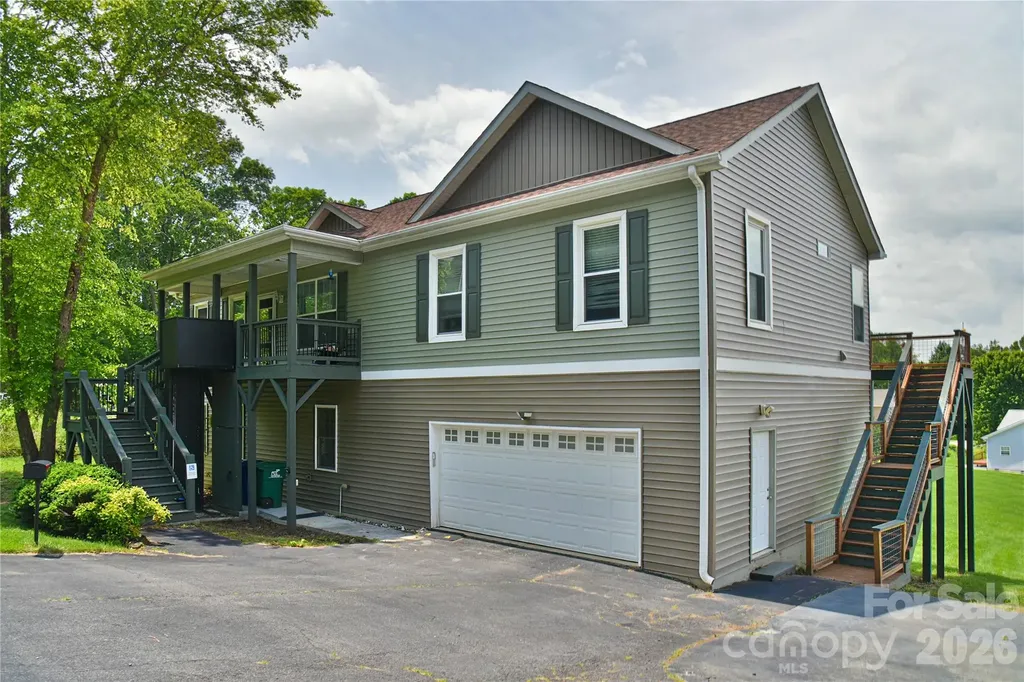 222 Erwin Hills Road Asheville NC 28806