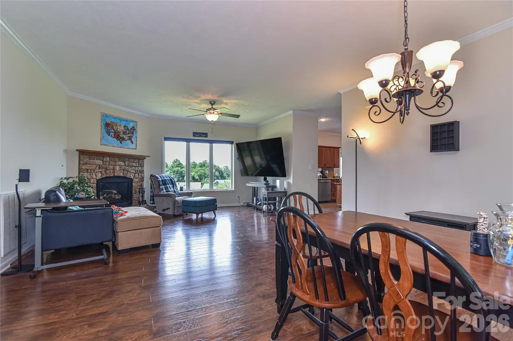 222 Erwin Hills Road Asheville NC 28806