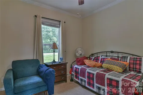 222 Erwin Hills Road Asheville NC 28806
