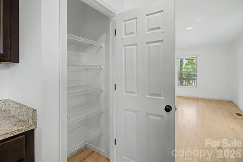 31 Yarrow Meadow Road Weaverville NC 28787