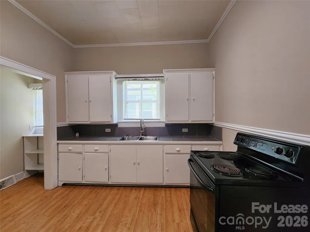 907 S Jackson Street Salisbury NC 28144
