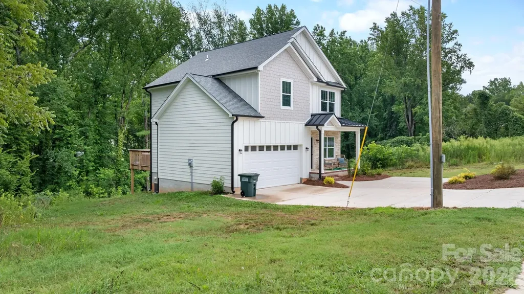 2130 N New Hope Road Gastonia NC 28054