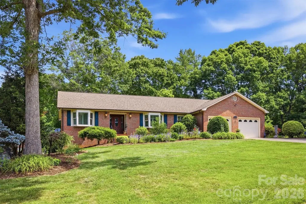 232 Westwood Drive Morganton NC 28655