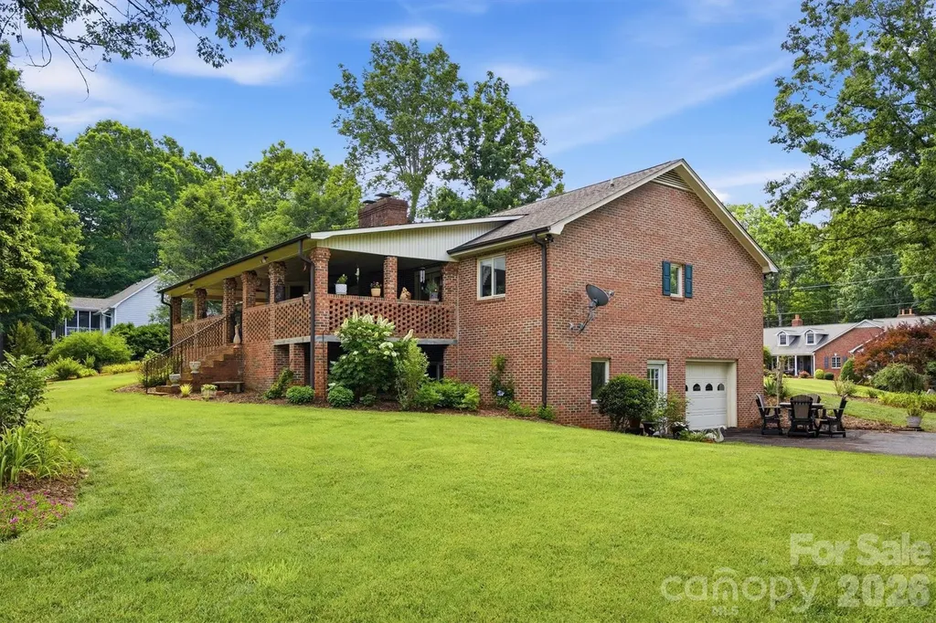 232 Westwood Drive Morganton NC 28655