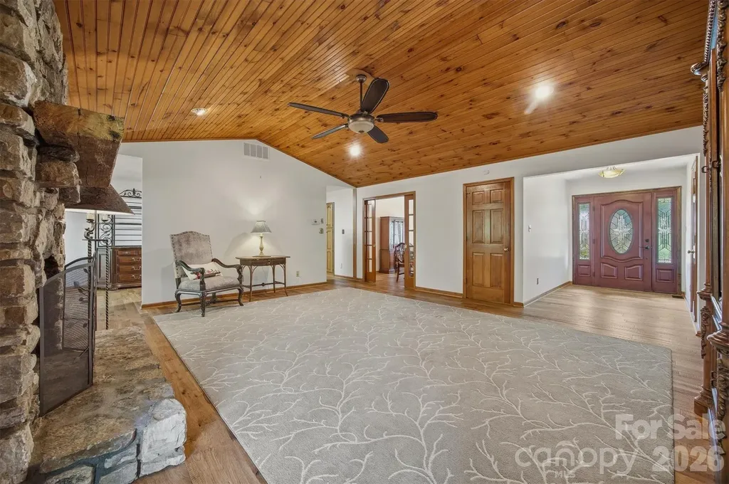 232 Westwood Drive Morganton NC 28655