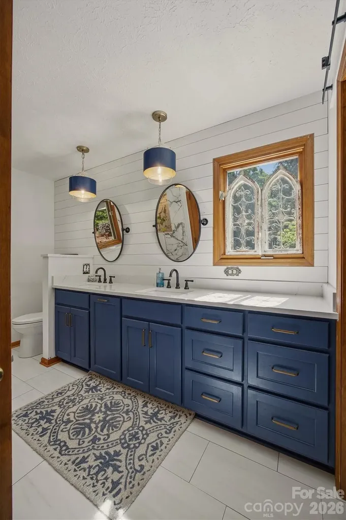 232 Westwood Drive Morganton NC 28655