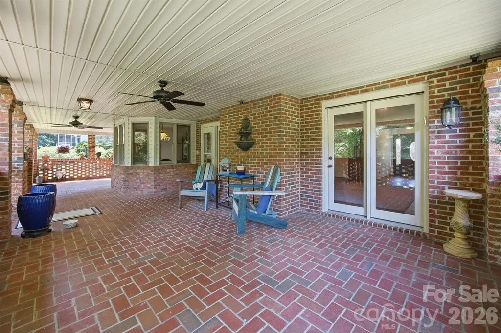 232 Westwood Drive Morganton NC 28655