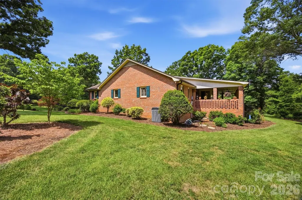 232 Westwood Drive Morganton NC 28655
