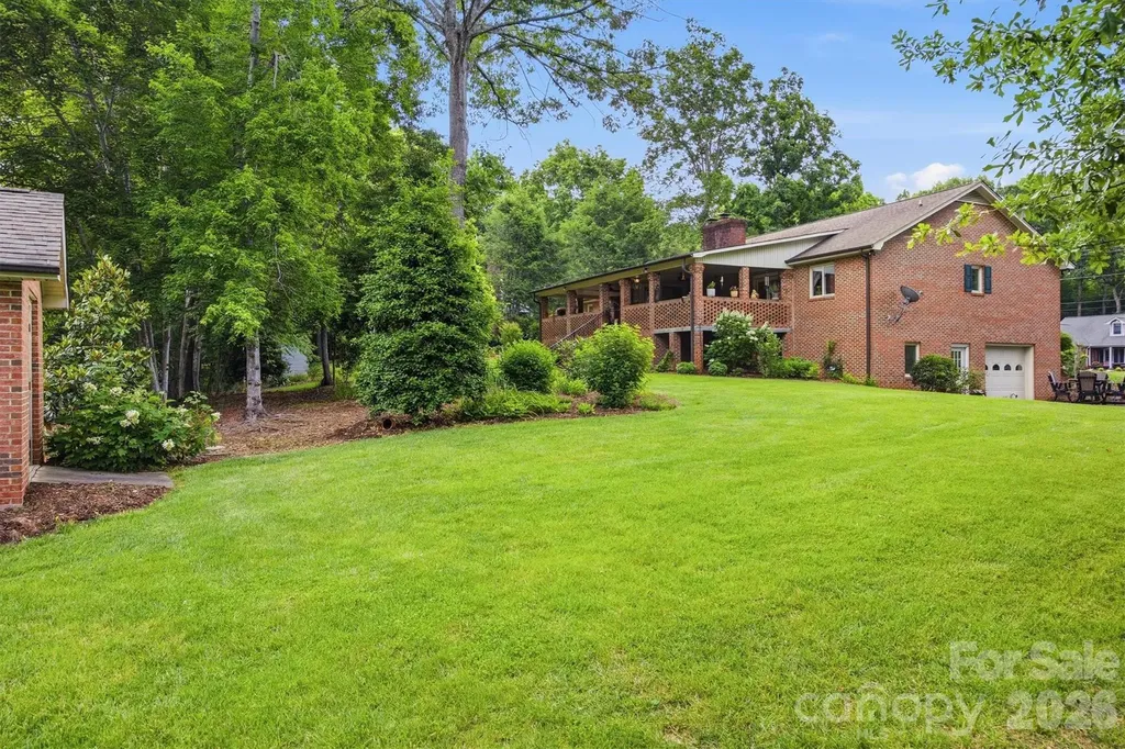 232 Westwood Drive Morganton NC 28655
