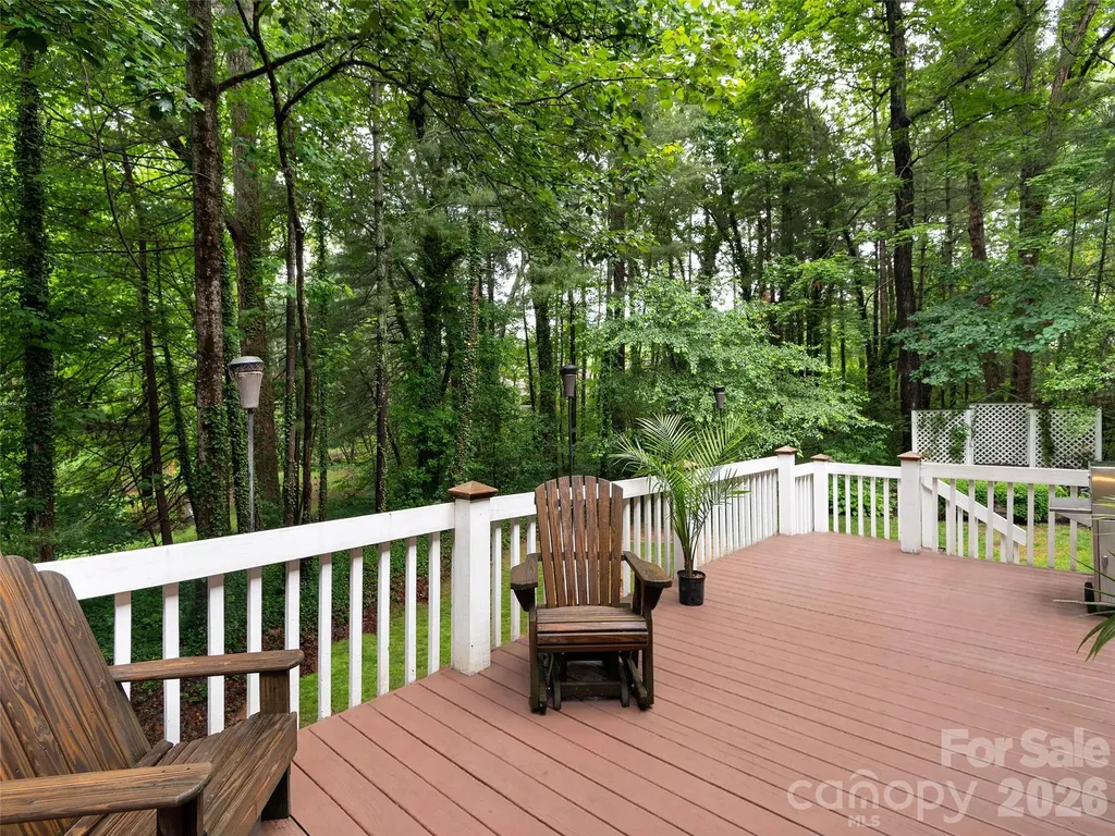 1208 Saint Charles Court Asheville NC 28803
