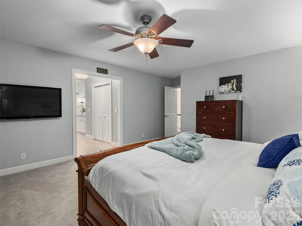 1208 Saint Charles Court Asheville NC 28803