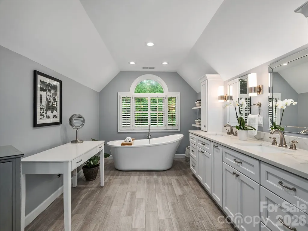 1208 Saint Charles Court Asheville NC 28803