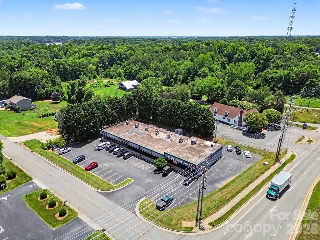 110 Charleston Drive Mooresville NC 28117