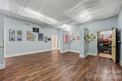 110 Charleston Drive Mooresville NC 28117