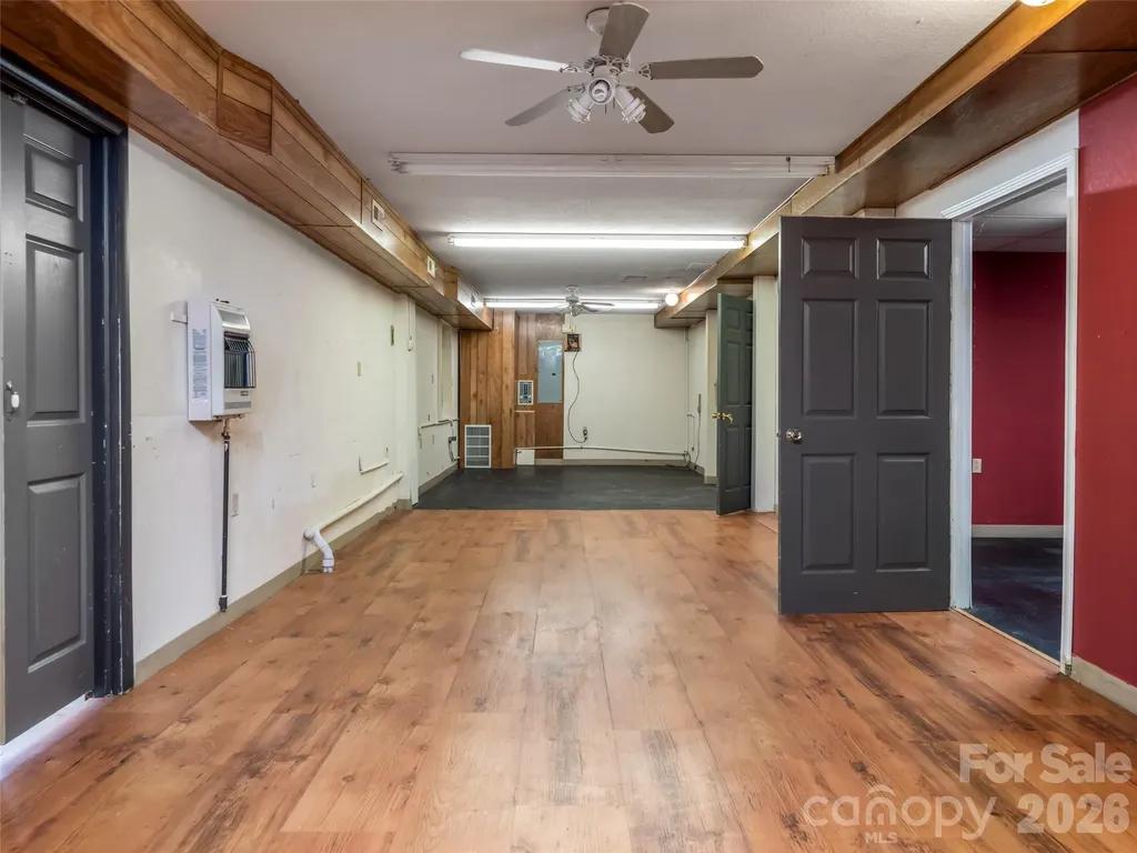 9 Coquina Lane Leicester NC 28748