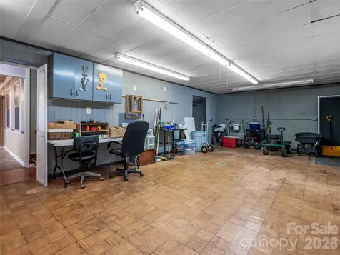 9 Coquina Lane Leicester NC 28748