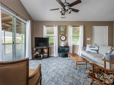 9 Coquina Lane Leicester NC 28748